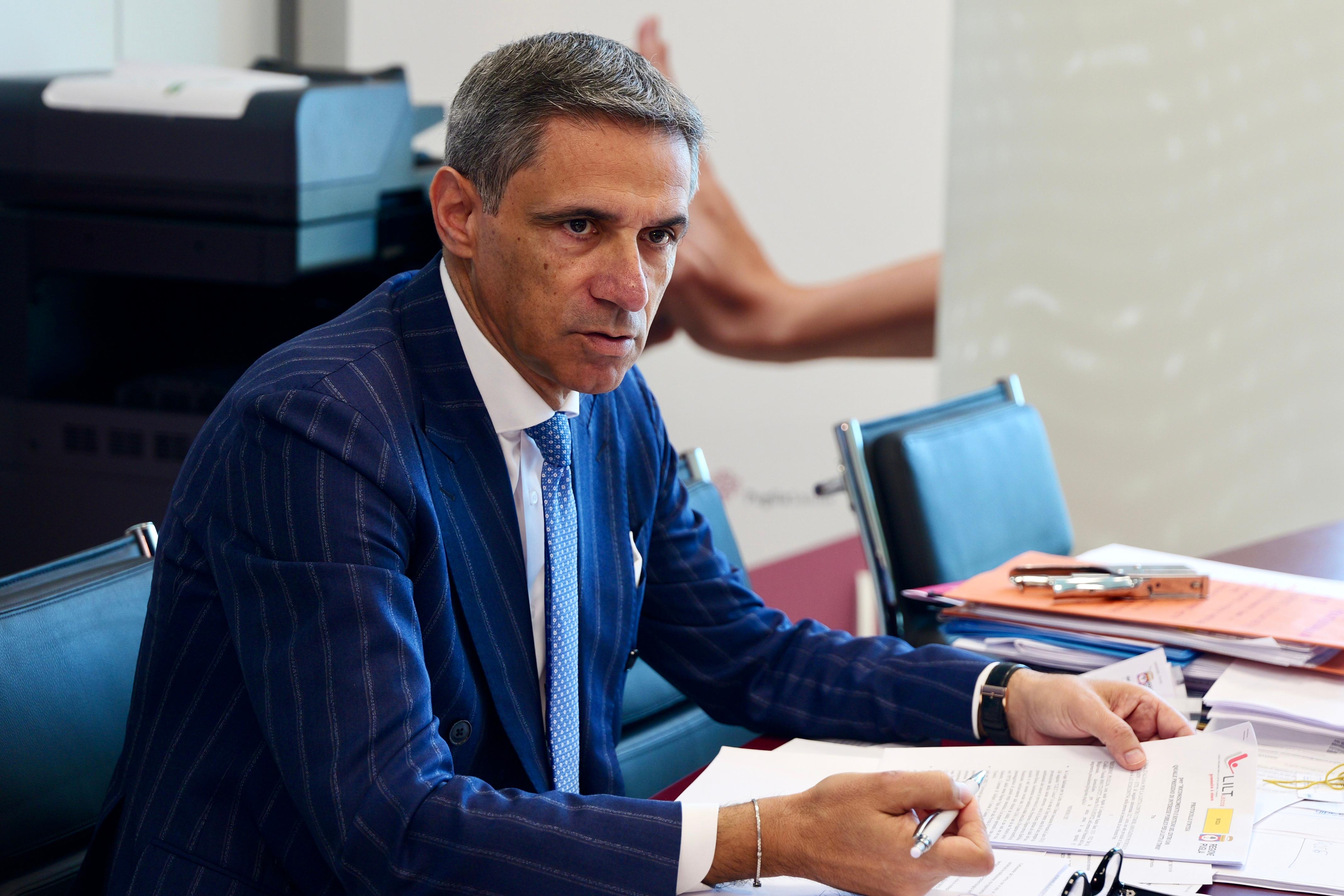 Galleria CENTRO ILMA DI GALLIPOLI: PENTASSUGLIA INCONTRA  RAPPRESENTANTI DELLA LILT DI LECCE - Diapositiva 5 di 7