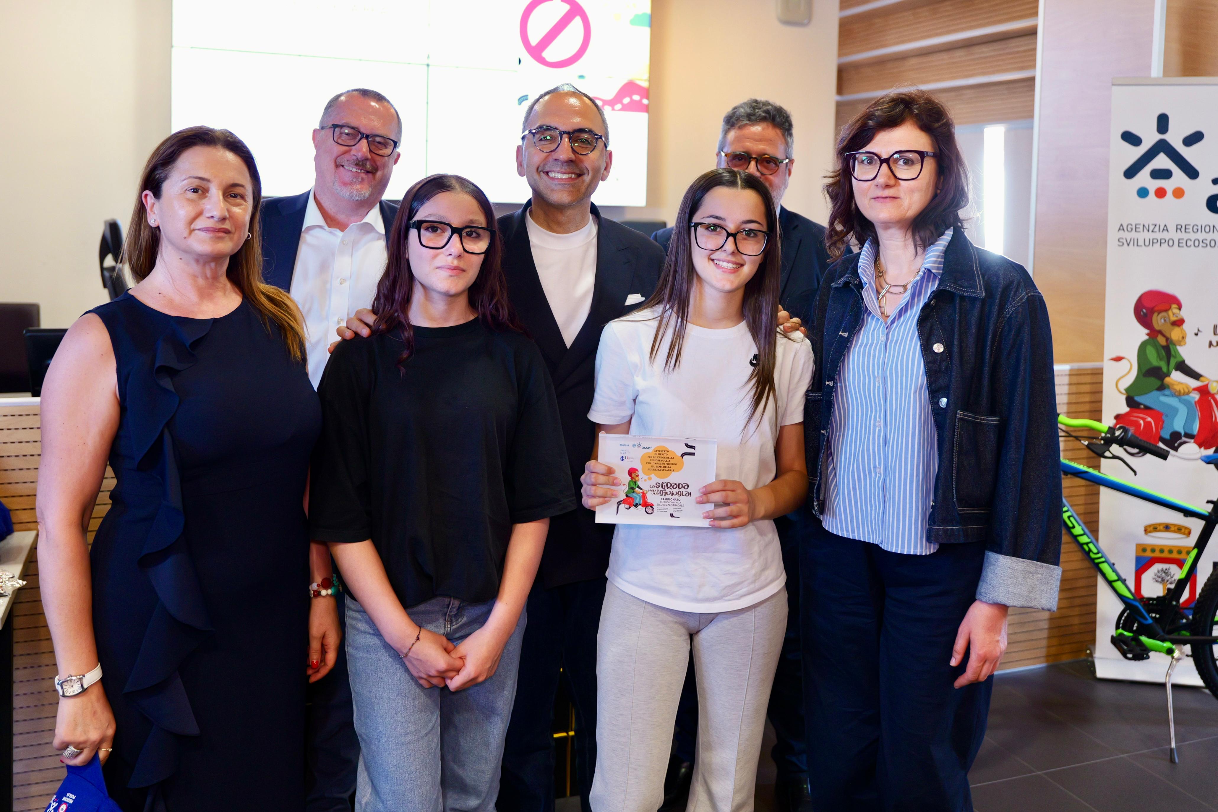 Galleria Sicurezza stradale, “La strada non è una giungla”: premiati in Regione gli studenti vincitori - Diapositiva 5 di 11