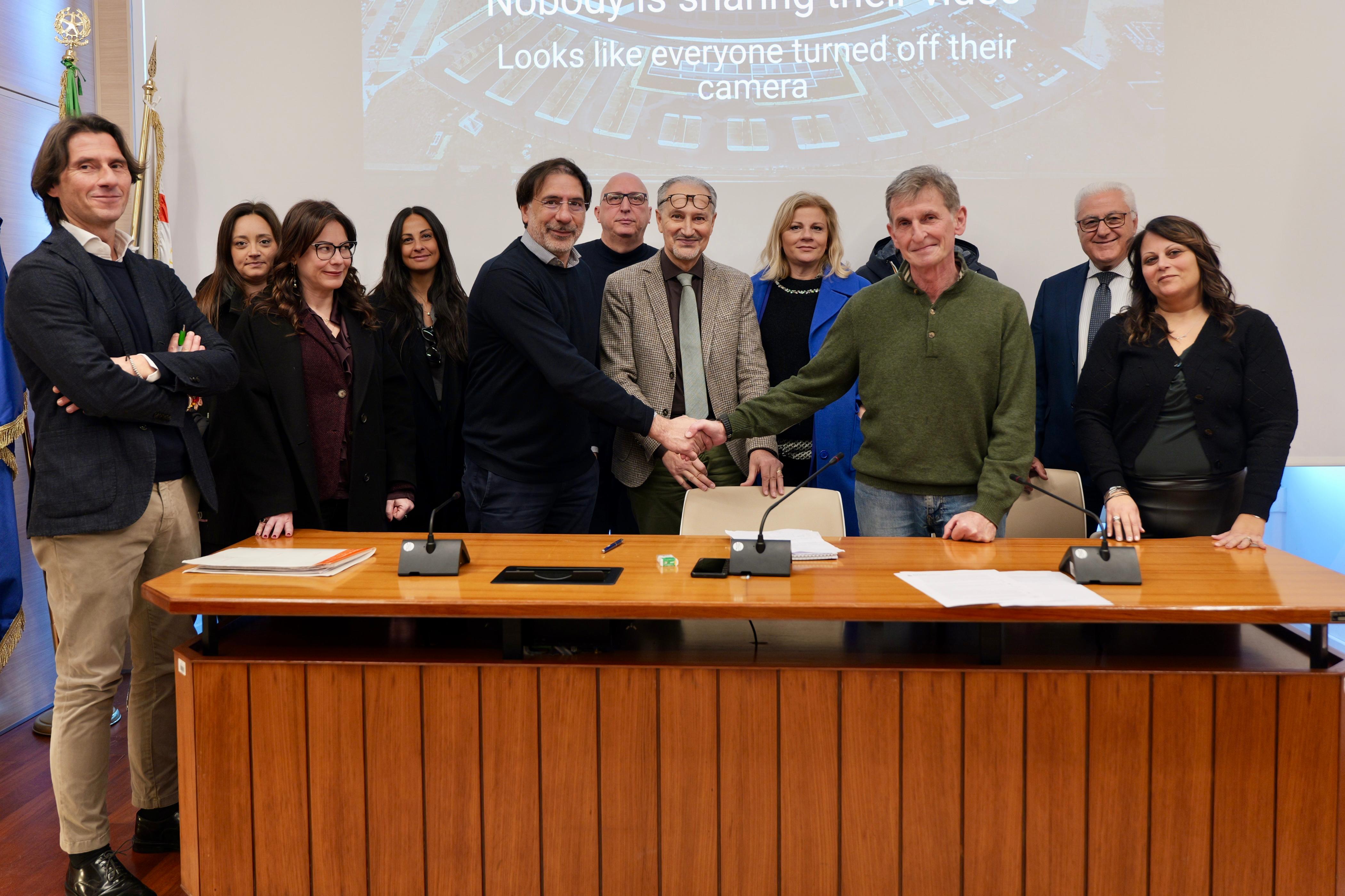 Galleria Network Contact, raggiunta l’intesa al tavolo regionale. Assessore Di Sciascio: “Chiusa la procedura, evitati i licenziamenti” - Diapositiva 1 di 2